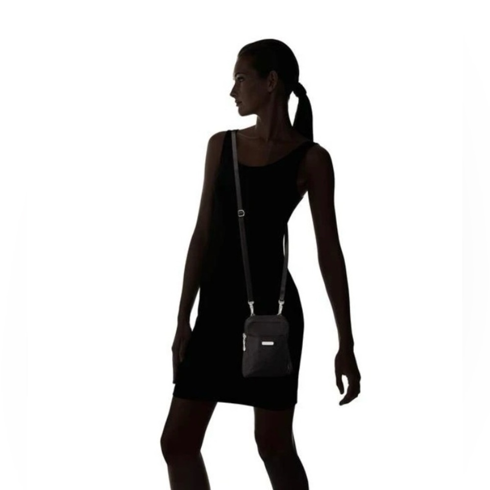 NWT Baggallini Bryant Crose Sleek Black Shoulder Bag - Picture 2 of 14